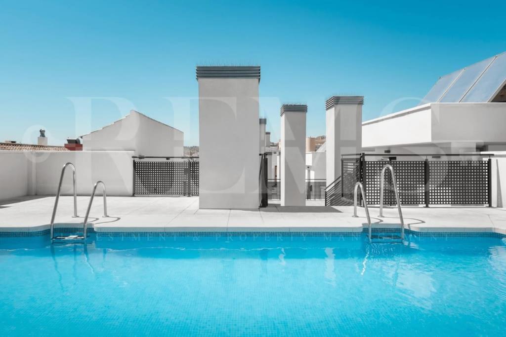 Inviting Apartment In The Center By Rems مالقة المظهر الخارجي الصورة